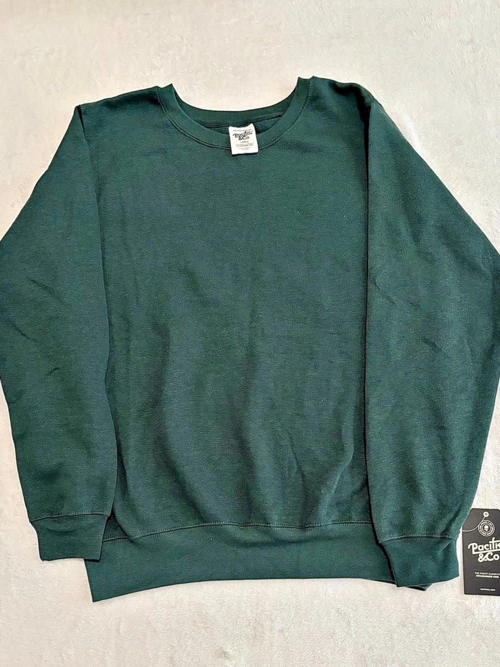 Pacific & Co The Classic Sweatshirt Classic Crewneck Sweatshirt in Green Large N